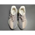 Yeezy Boost 350 V2 Ash Pearl