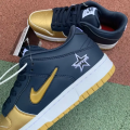 Supreme x Dunk SB Low QS ‘Metallic Gold’