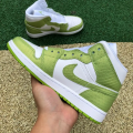 JORDAN 1 MID SE GREEN PYTHON (W)