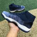 JORDAN 11 RETRO MIDNIGHT NAVY (W)