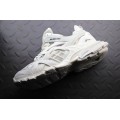 Track.2 Trainer White