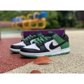 Dunk Low Pro SB Classic Green