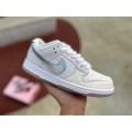 Diamond Supply Co. x Dunk Low Pro SB White Diamond