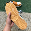 JORDAN 1 LOW SE LIGHT CURRY