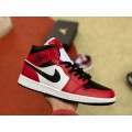 Jordan 1 Mid Chicago Black Toe