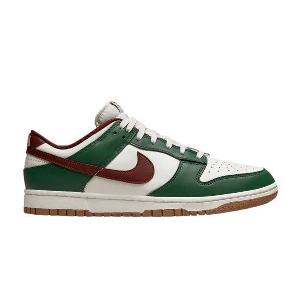 DUNK LOW GORGE GREEN TEAM RED