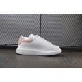 Oversized Sneaker White Patchouli