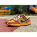 Dunk Low SB Premium Newcastle Brown Ale