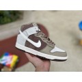 Dunk High Light Chocolate