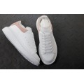 Oversized Sneaker White Patchouli