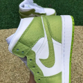 JORDAN 1 MID SE GREEN PYTHON (W)