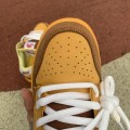 Dunk Low SB Premium Newcastle Brown Ale