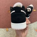 JORDAN 1 LOW BLACK GUAVA ICE (W)