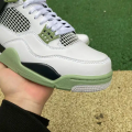 JORDAN 4 RETRO SEAFOAM (W)