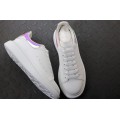 Oversized Sneaker Iridescent