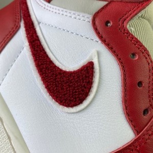 JORDAN 1 HIGH OG CHENILLE RED (W)