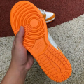 DUNK LOW SAFARI SWOOSH  KUMQUAT