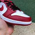 JORDAN 1 LOW REVERSE BLACK TOE