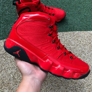 JORDAN 9 RETRO CHILE RED