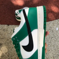 DUNK LOW SE LOTTERY PACK  MALACHITE