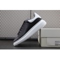 Oversized Sneaker Black White