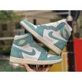 Jordan 1 Retro High OG Turbo Green