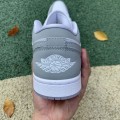 Jordan 1 Low White Wolf Grey (W)