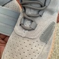 YEEZY BOOST 750 GREY GUM