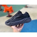 Yeezy Boost 700 V2 Vanta