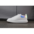 Oversized Sneaker Iridescent