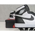 Jordan 1 Retro High OG Black White