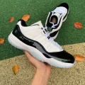 Jordan 11 Retro Low Emerald