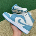 JORDAN 1 MID UNIVERSITY BLUE (W)