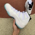 Jordan 11 Retro Legend Blue