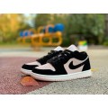 JORDAN 1 LOW BLACK GUAVA ICE (W)