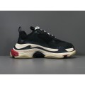 Triple S Sneaker Black