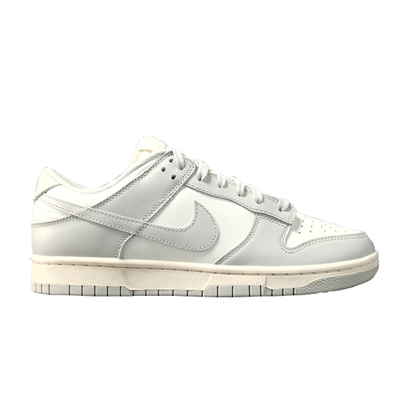 Dunk Low Light Bone (W)