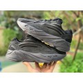 Yeezy Boost 700 V2 Vanta