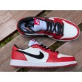 Jordan 1 Retro Low OG Chicago