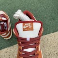 Dunk Low Pro SB Dark Russet