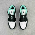 JORDAN 1 LOW ISLAND GREEN