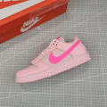 Dunk Low Triple Pink (GS)